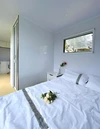 Suihe Tiny House 20ft 40ft Outdoor Modern Popular Prefab House Mobile Working House Office Pod Apple Cabin 6